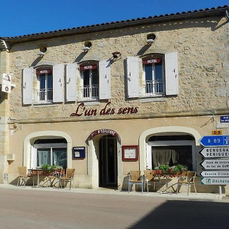 L'Un Des Sens Hotel Villefranche-de-Lonchat Esterno foto